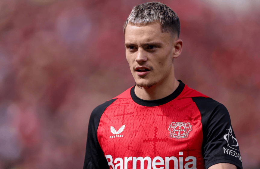 夏窗转会TOP10:祖比门迪暂第三 利物浦切尔西皇马两席
        
    夏窗转会TOP10:祖比门迪暂第三 利物浦切尔西皇马两席