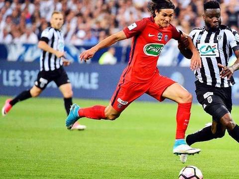 法甲专家:昂热VS里昂——攻防博弈下的胜负手与比分推演